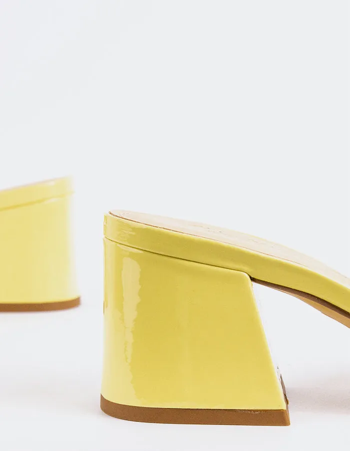 Clarabelle Yellow Patent