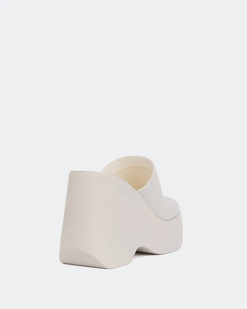 Moss Off White Leather
